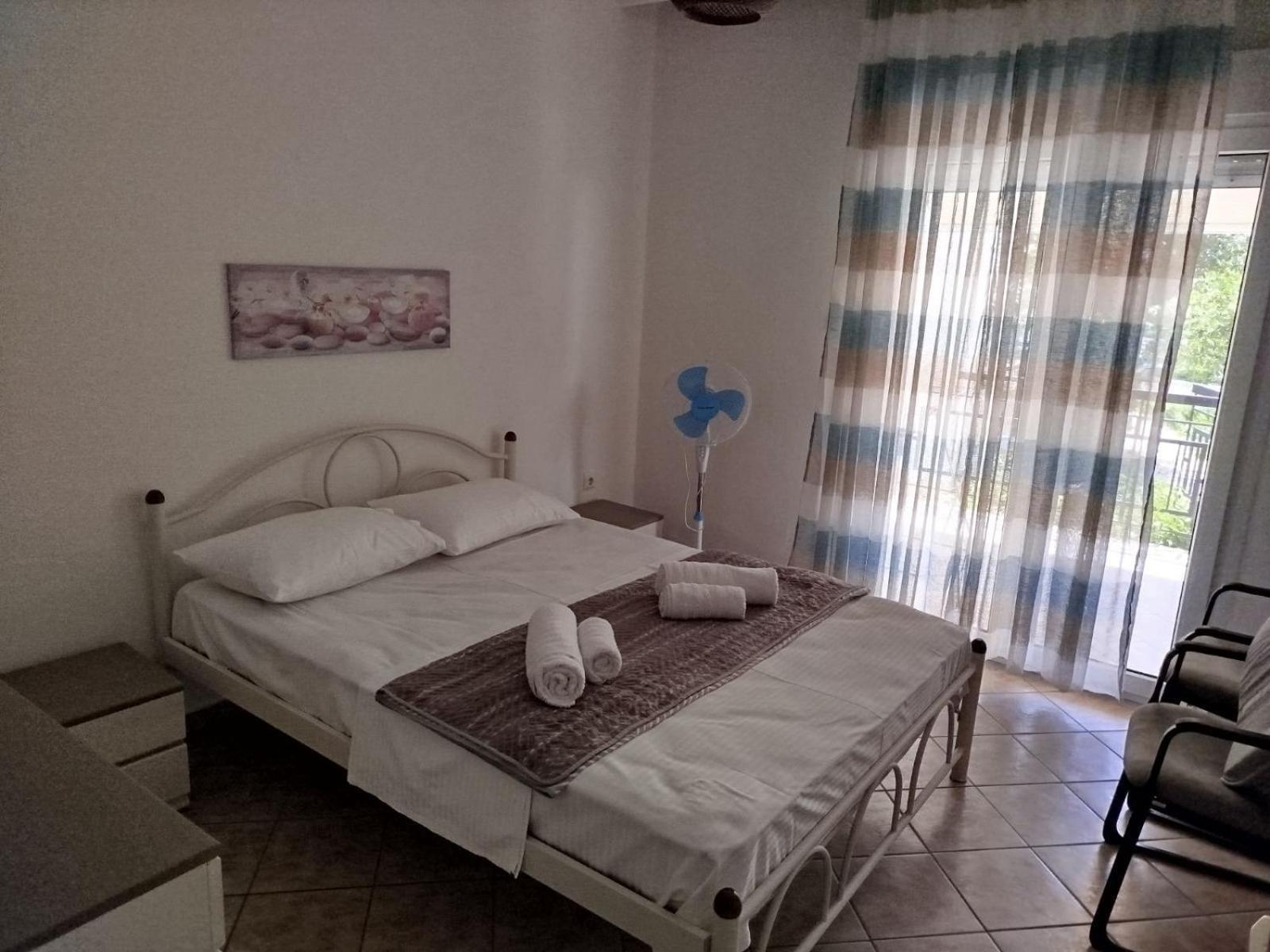 Iraklitsa Bay Apartment Nea Iraklitsa Dış mekan fotoğraf